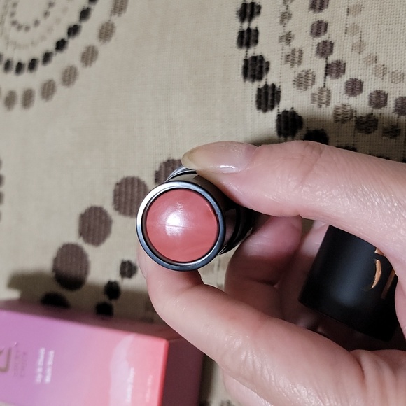 Lucky Chick Lip & Cheek Multi Stick in Lucky Days - Picture 2 of 4